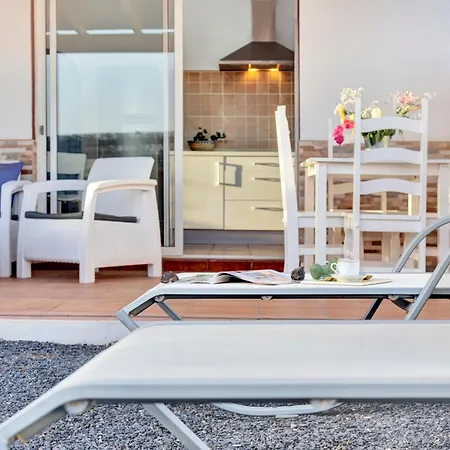 Casa Daniela 100 X 100 Relax-glasfaser לאחארס